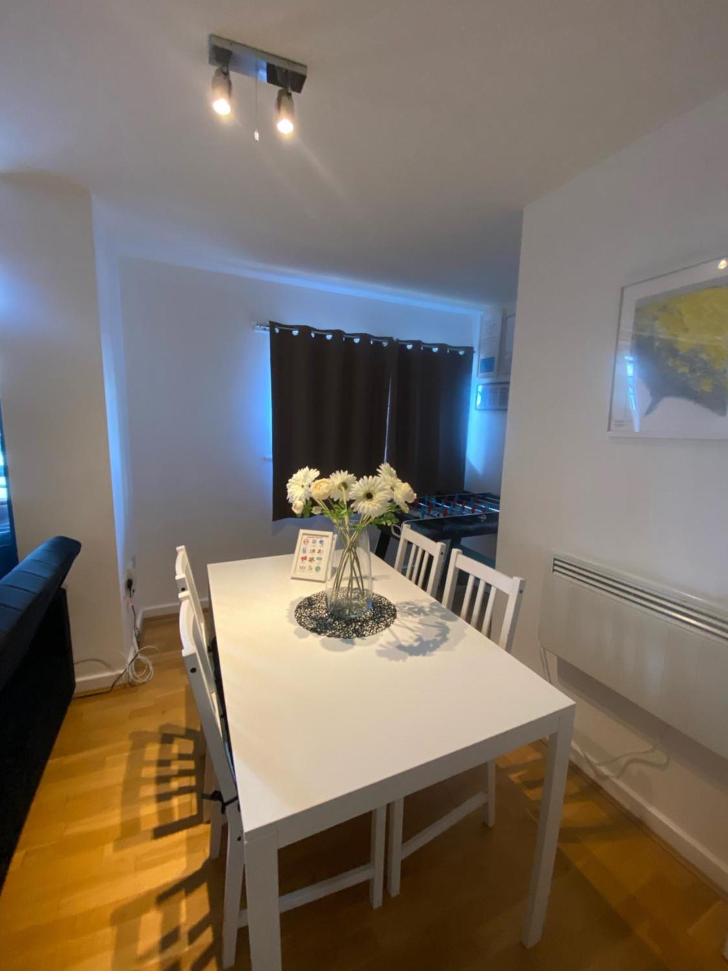 The Emirates Stadium Apartment London Bagian luar foto