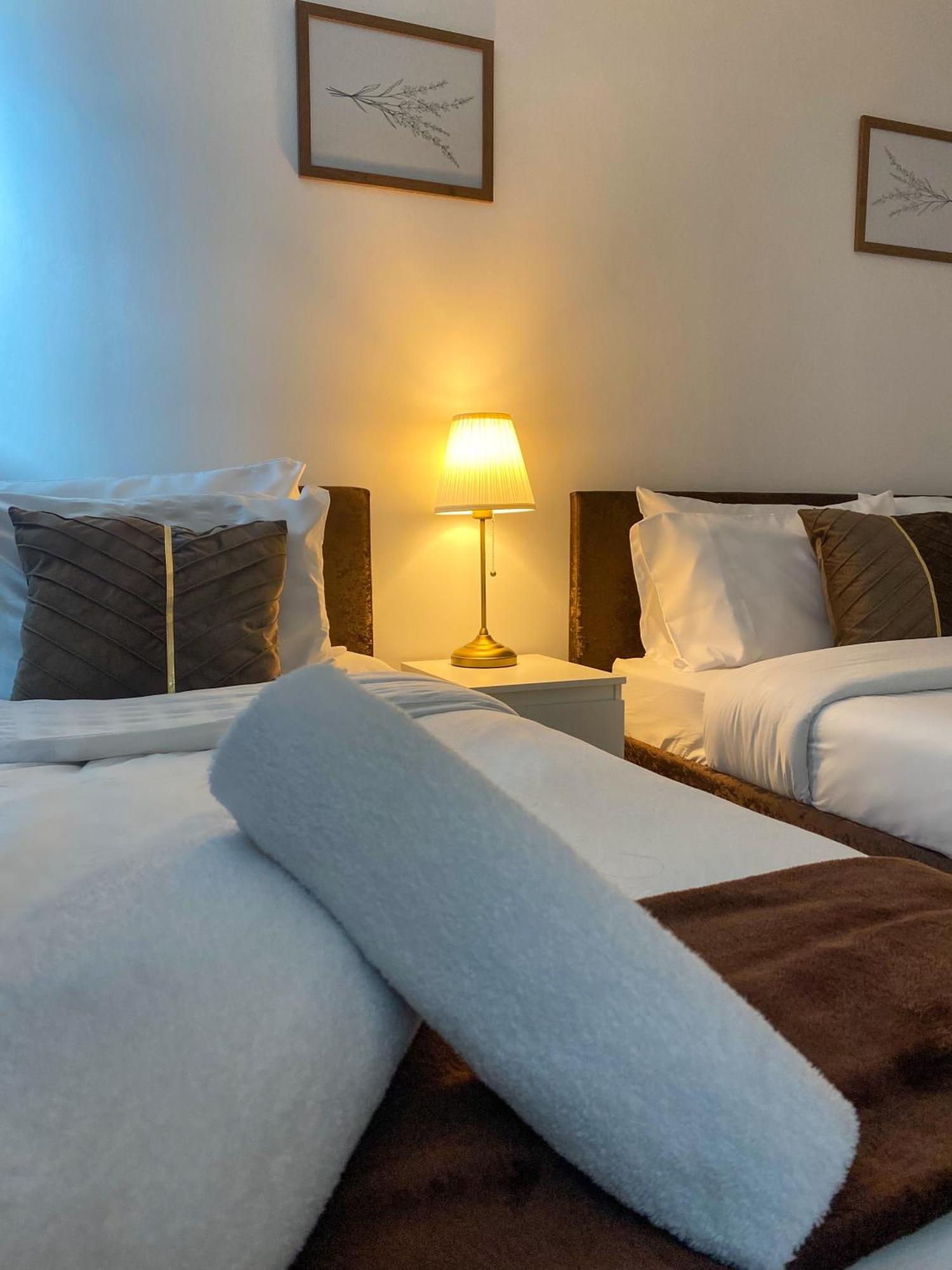 The Emirates Stadium Apartment London Bagian luar foto